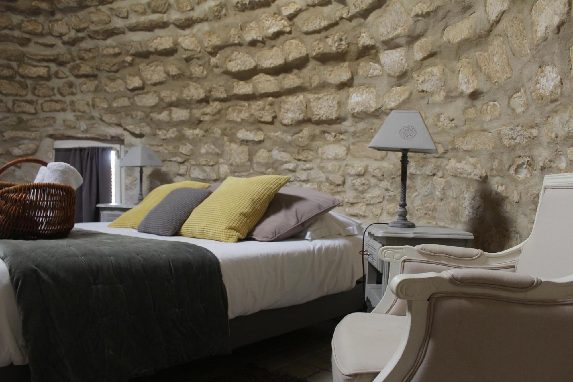 Domaine Borgnat Bed & Breakfast Escolives-Sainte-Camille Exterior foto