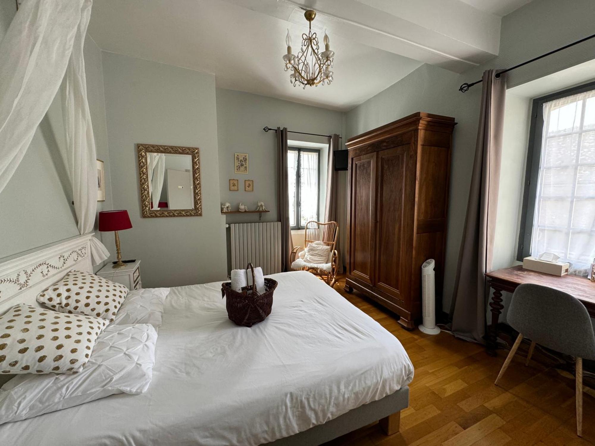 Domaine Borgnat Bed & Breakfast Escolives-Sainte-Camille Exterior foto